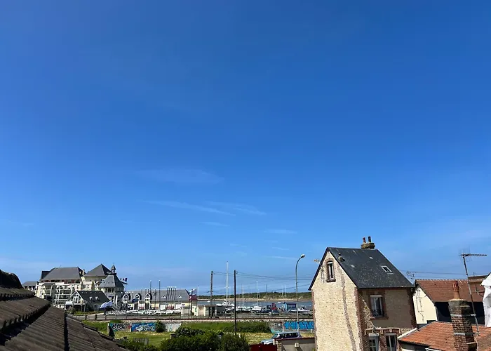 Maison De La Marine * Dives-sur-Mer